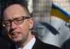 Яценюк уволил правительственного уполномоченного по делам Крыма