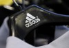 Adidas не будет прекращать работу в Крыму