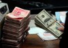 СМИ узнали о распоряжении Пекина ограничить продажу долларов