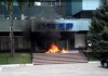 В Киеве радикалы подожгли офис телеканала «Интер»