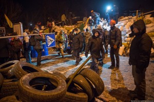 Вот и новая баррикада.